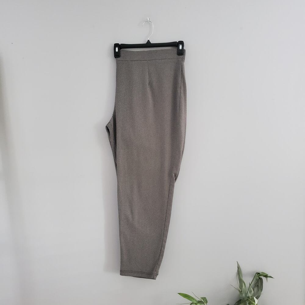 Calvin Klein Women's Gray Patterned Pull On Straight Leg Pants Size 24W